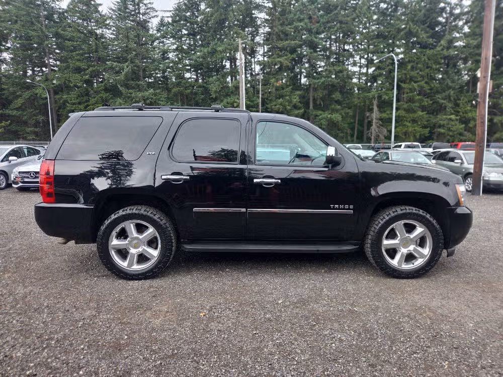2014 Chevrolet Tahoe LTZ Image 1
