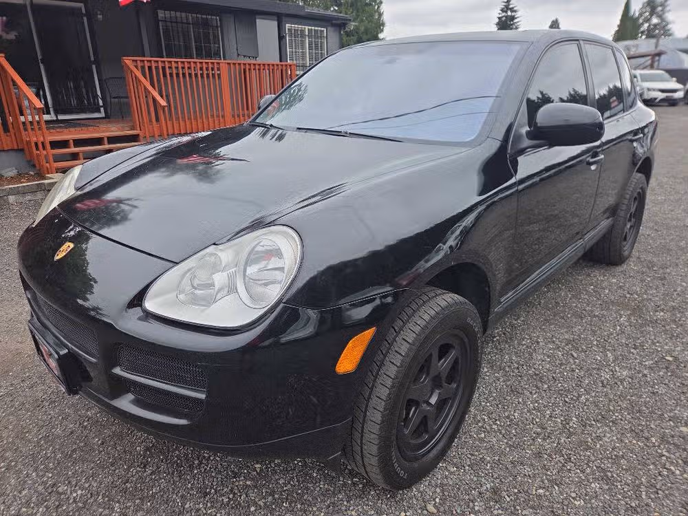 2006 Porsche Cayenne S Lower Image 2
