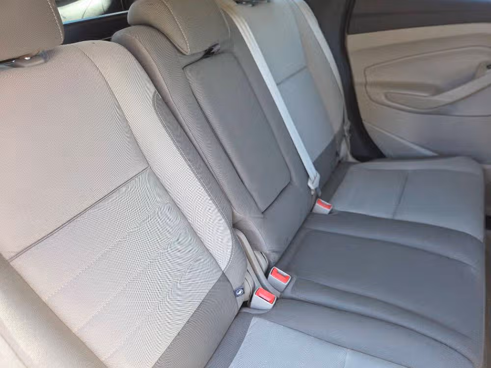 2014 Ford Escape SE Image 11