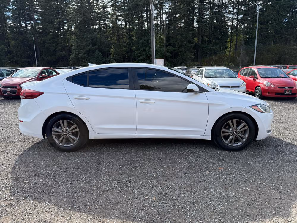 2018 Hyundai ELANTRA SEL Image 1