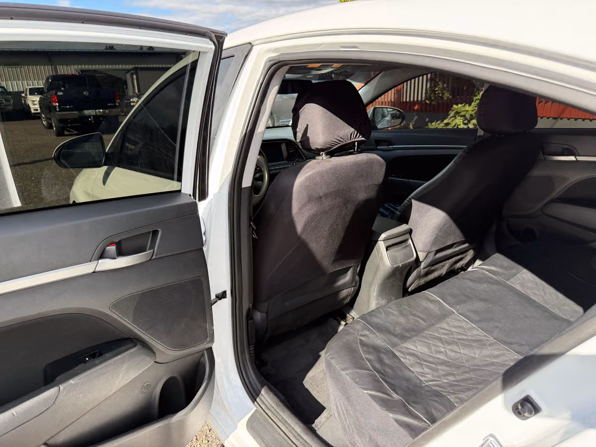 2018 Hyundai ELANTRA SEL Image 10