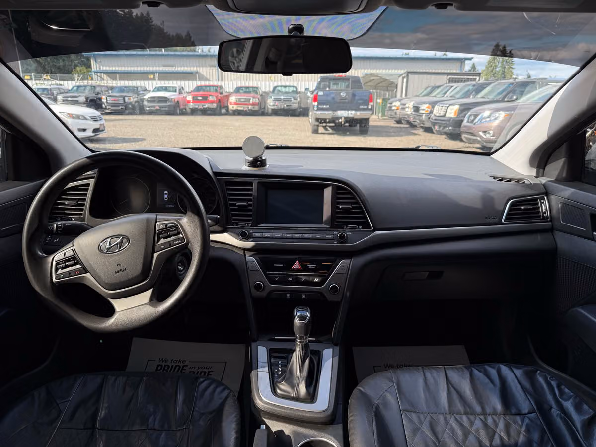 2018 Hyundai ELANTRA SEL Image 13