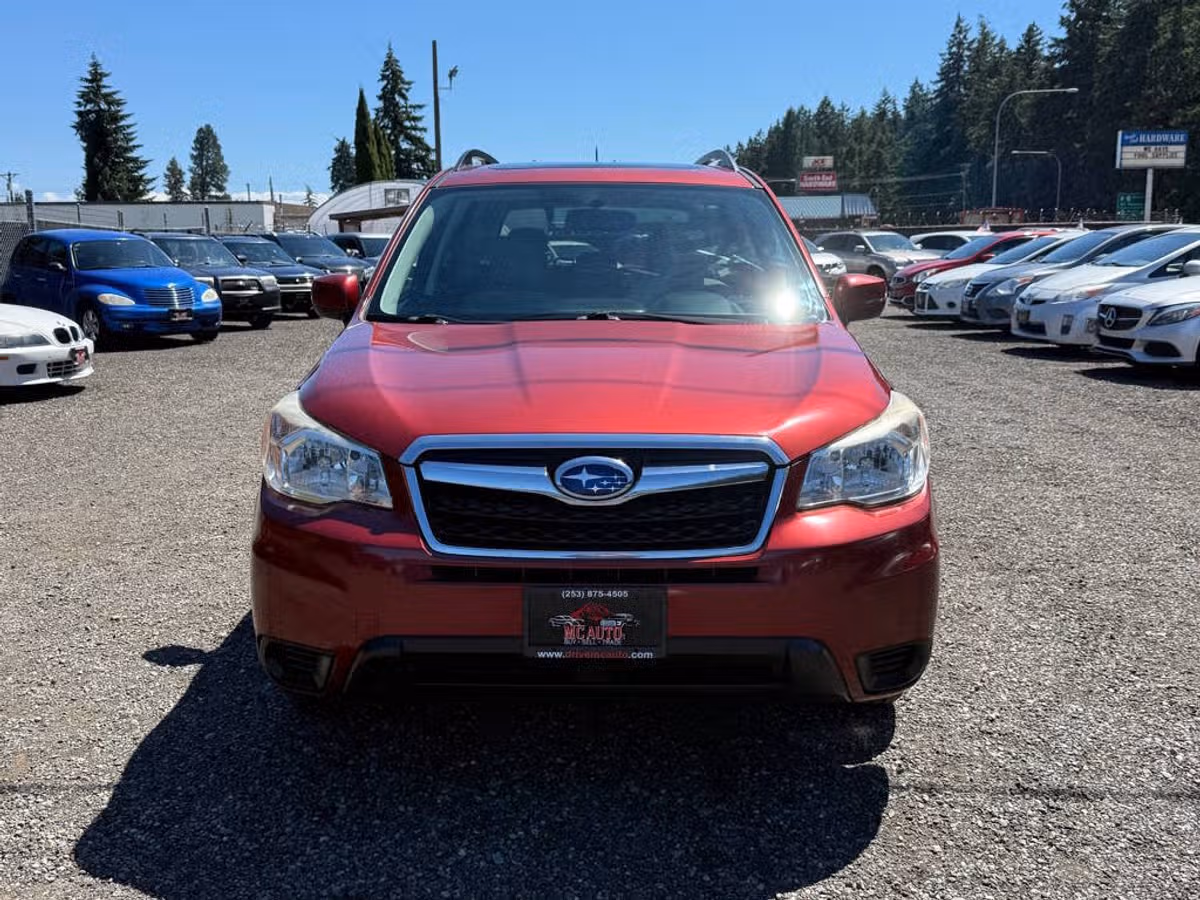 2015 Subaru Forester 2.5i Premium Crossover Image 3