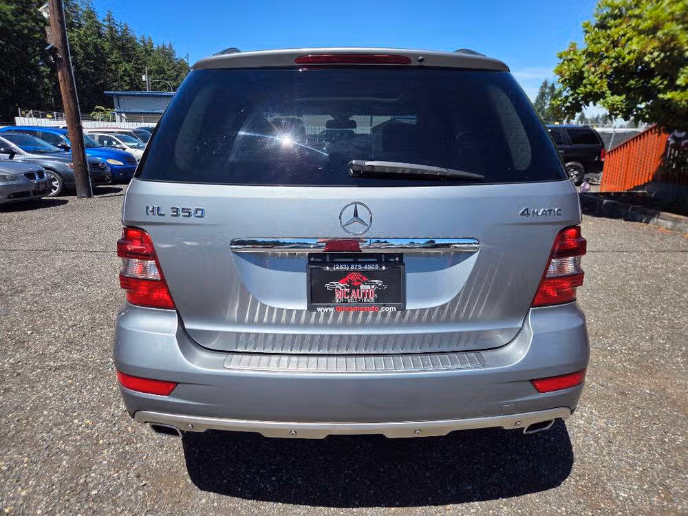 2011 Mercedes-Benz M-Class ML 350 4MATIC Image 7
