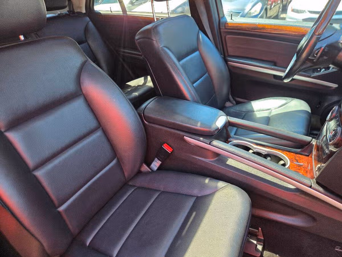 2011 Mercedes-Benz M-Class ML 350 4MATIC Image 13