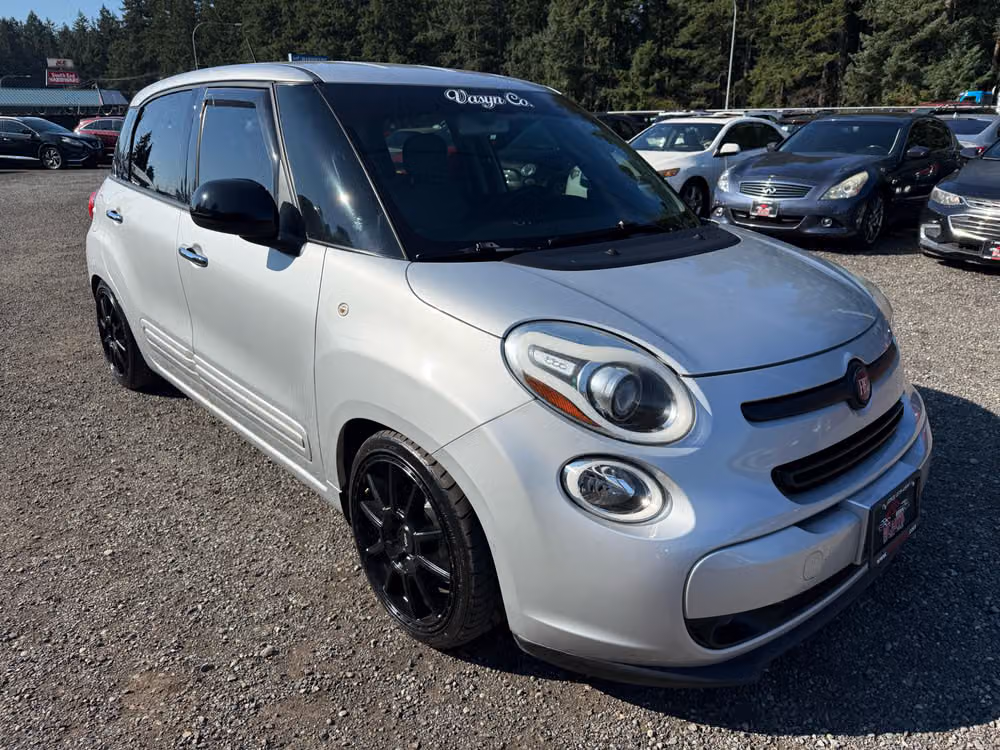 2014 FIAT 500L Pop Image 2