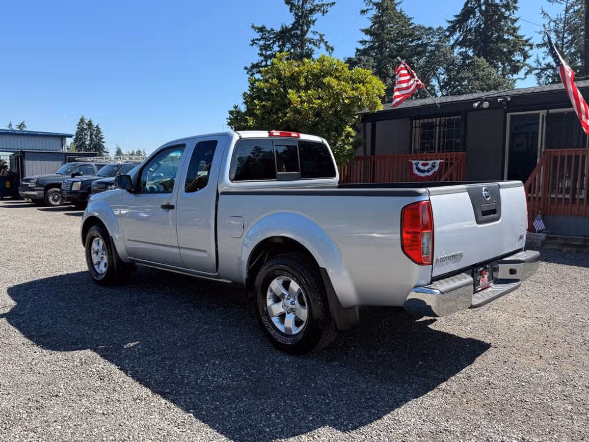 2012 Nissan Frontier S King Cab Image 6