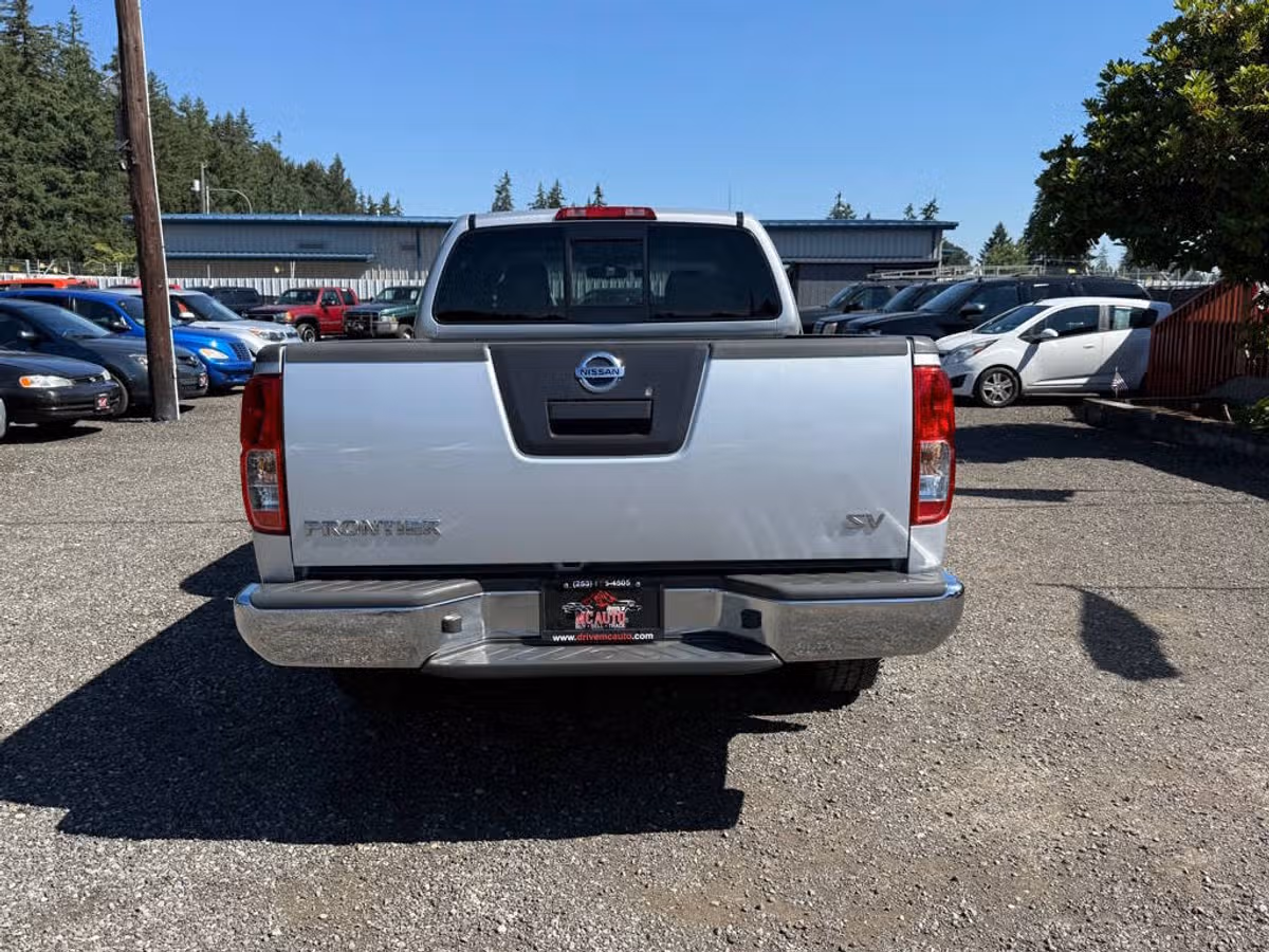 2012 Nissan Frontier S King Cab Image 7