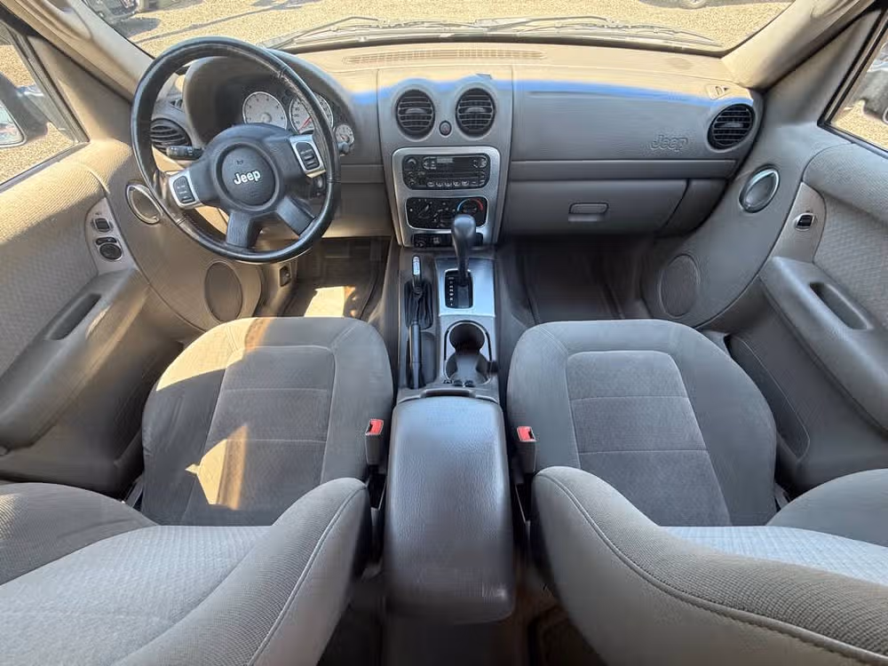 2002 Jeep Liberty Limited Image 15