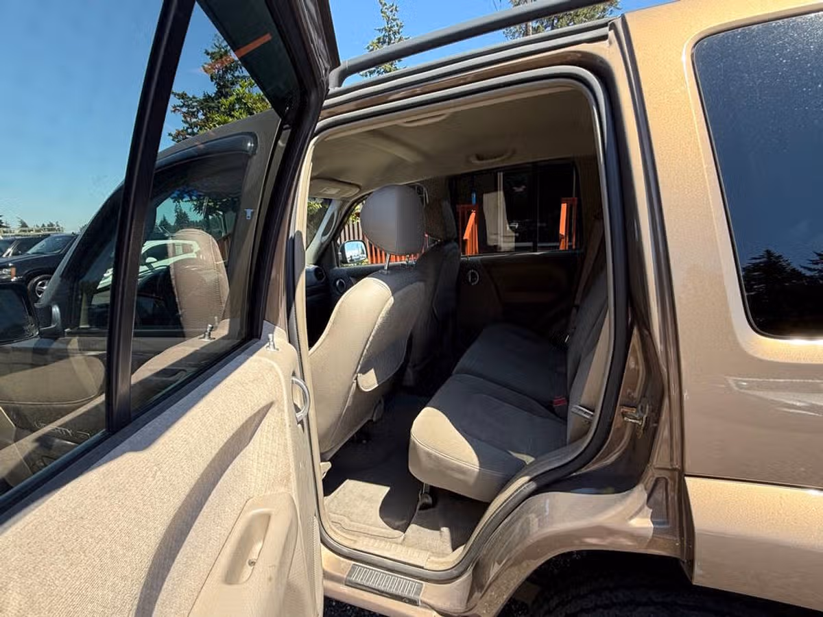2002 Jeep Liberty Limited Image 10