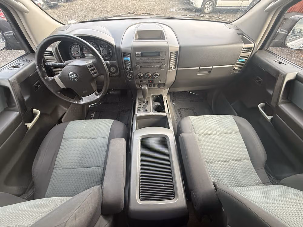 2006 Nissan Titan SE FFV King Cab Image 12