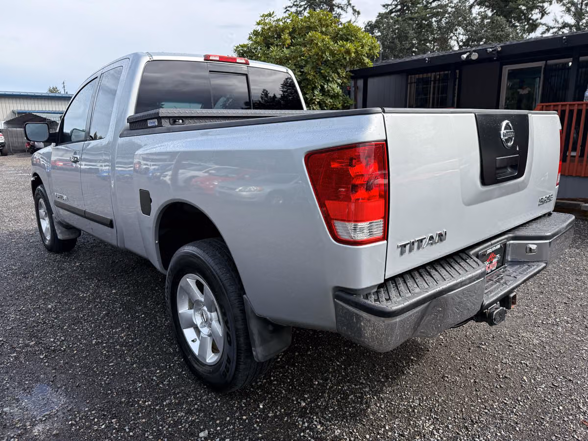 2006 Nissan Titan SE FFV King Cab Image 6