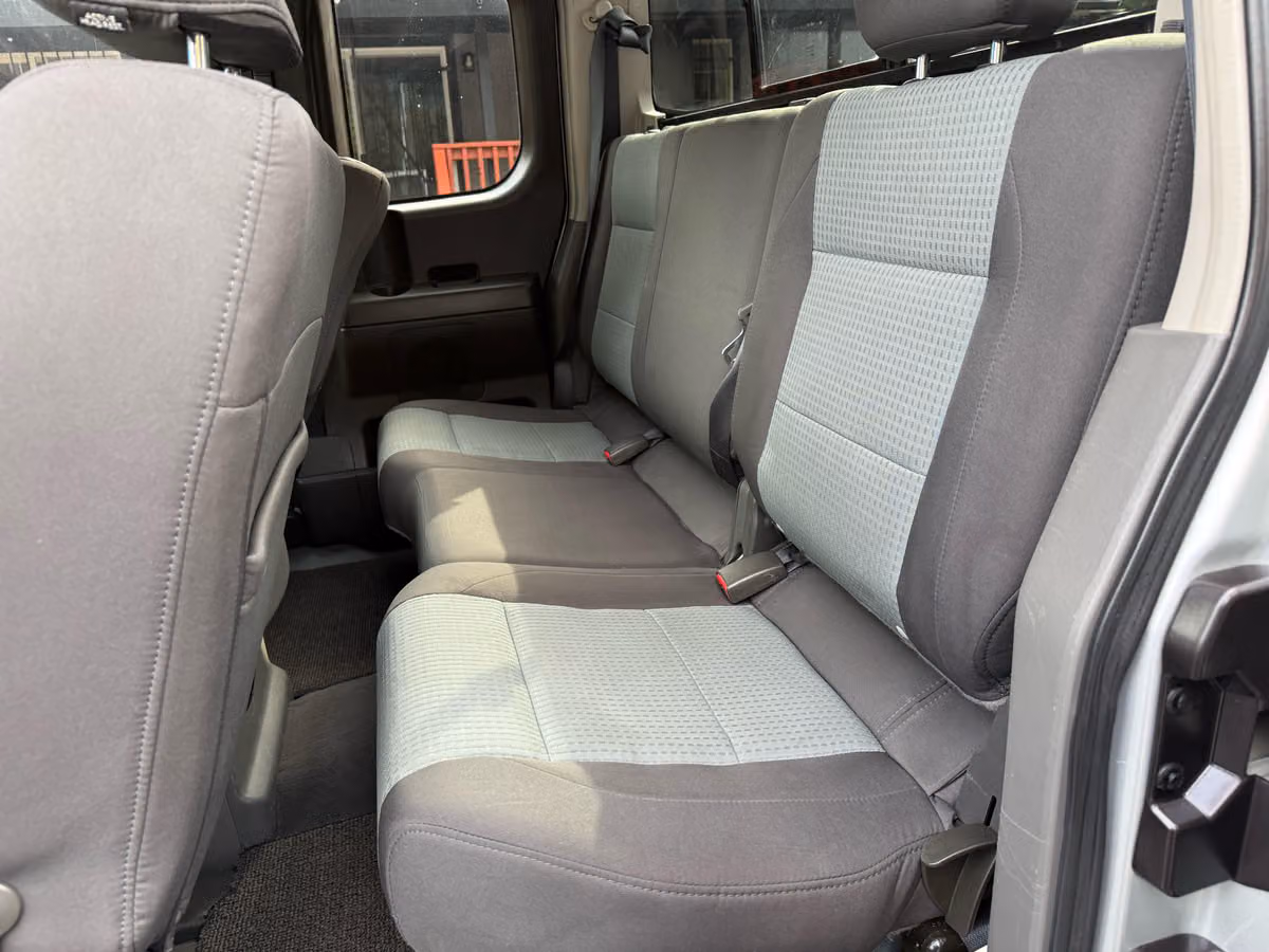 2006 Nissan Titan SE FFV King Cab Image 10