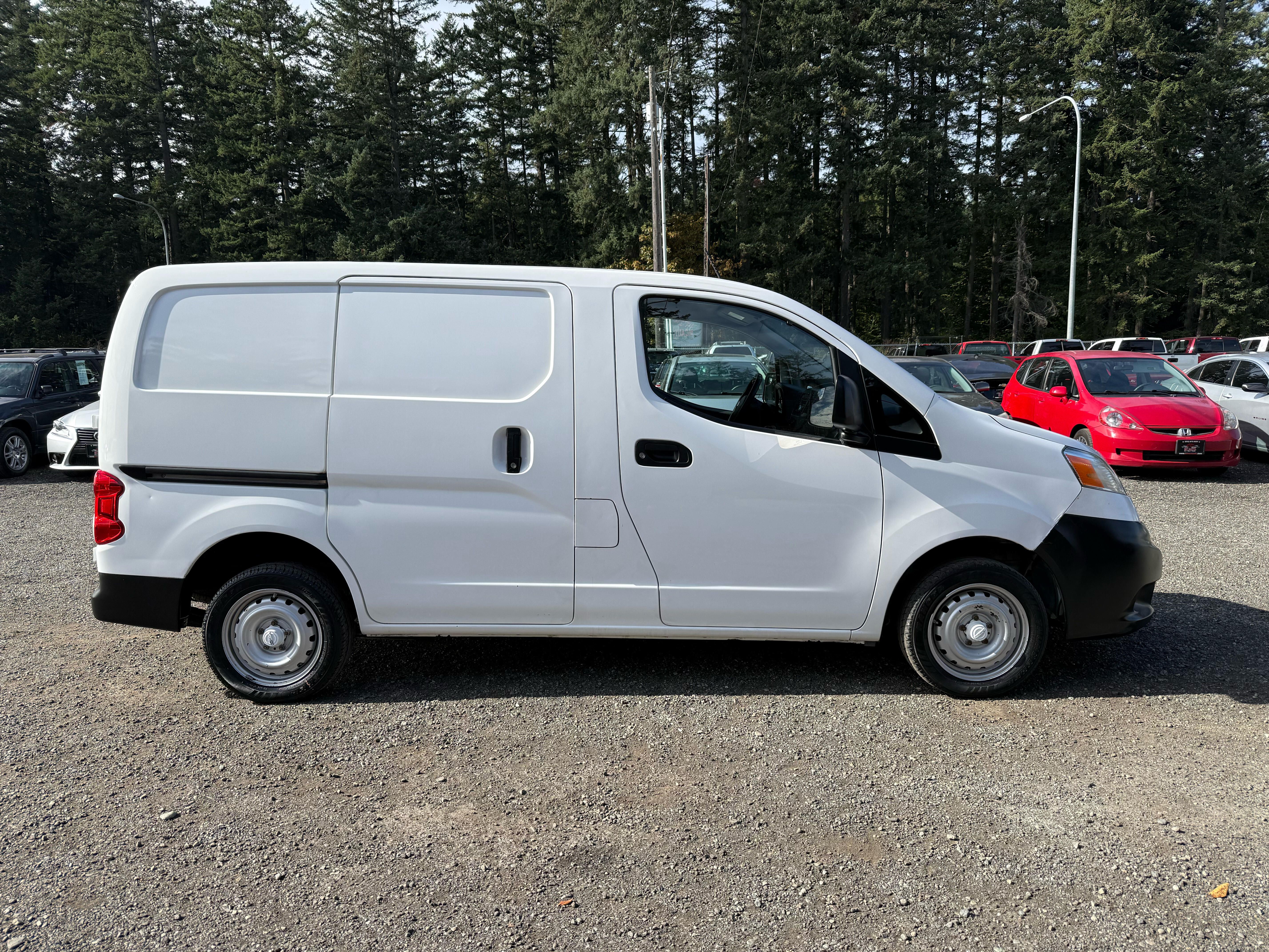 2015 Nissan NV200 S
