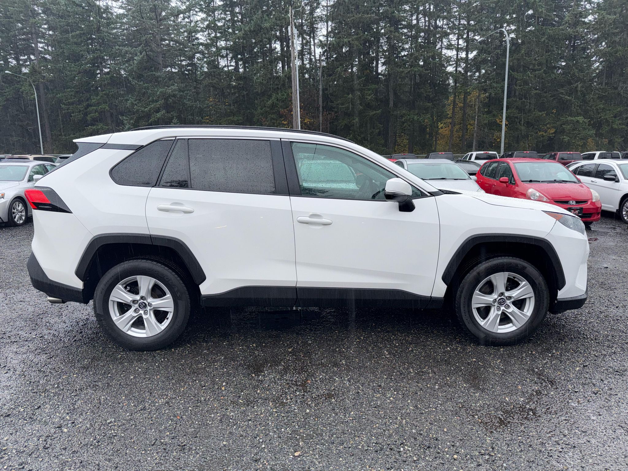Super White 2020 Toyota RAV4 SUV / Crossover Front-Wheel Drive Automatic