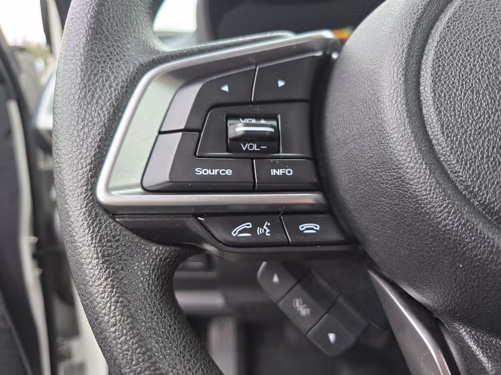 2021 Subaru Forester Base Image 20