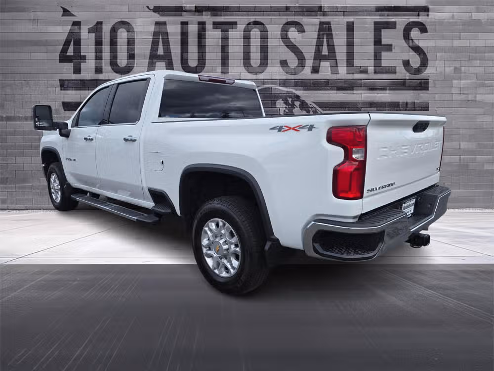 2022 Chevrolet Silverado 3500HD LTZ Image 8