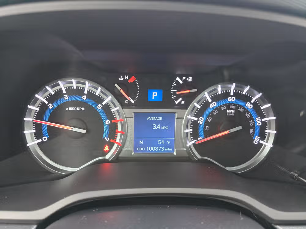 2017 Toyota 4Runner SR5 Premium Image 16