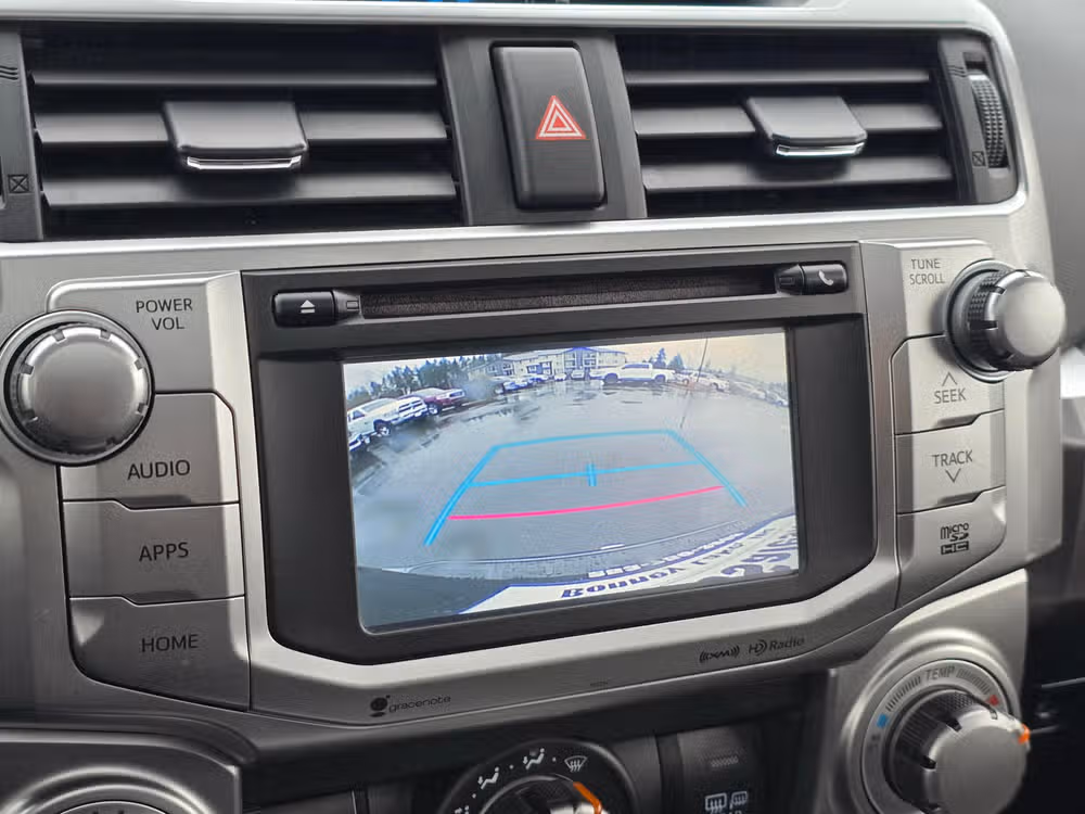 2017 Toyota 4Runner SR5 Premium Image 18
