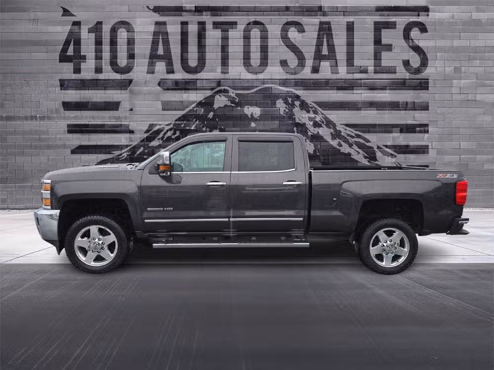 2015 Chevrolet Silverado 2500HD LTZ Crew Cab Image 7