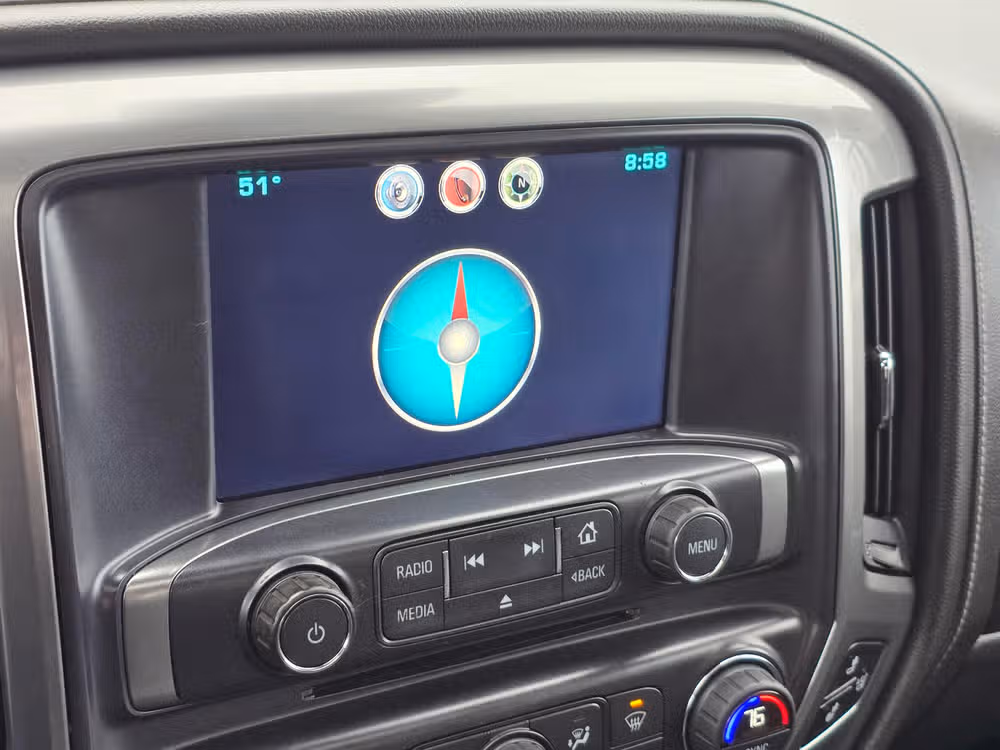 2015 Chevrolet Silverado 2500HD LTZ Crew Cab Image 19