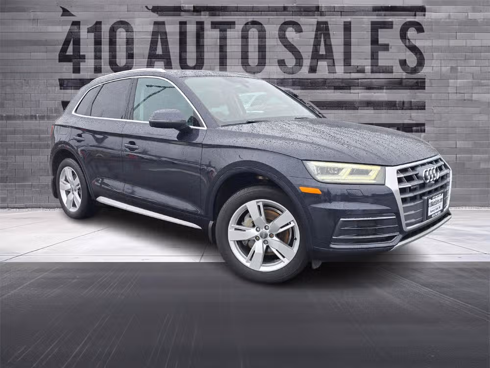 2018 Audi Q5 2.0T quattro S tronic Prestige's photo