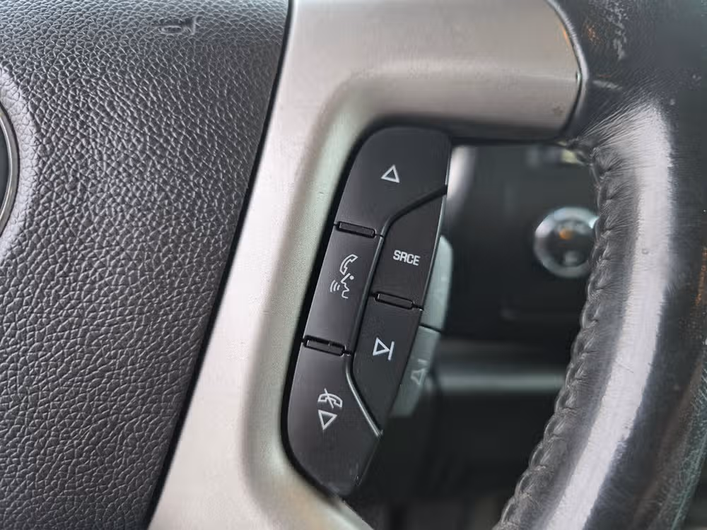 2014 Chevrolet Silverado 2500HD LT Crew Cab Image 22