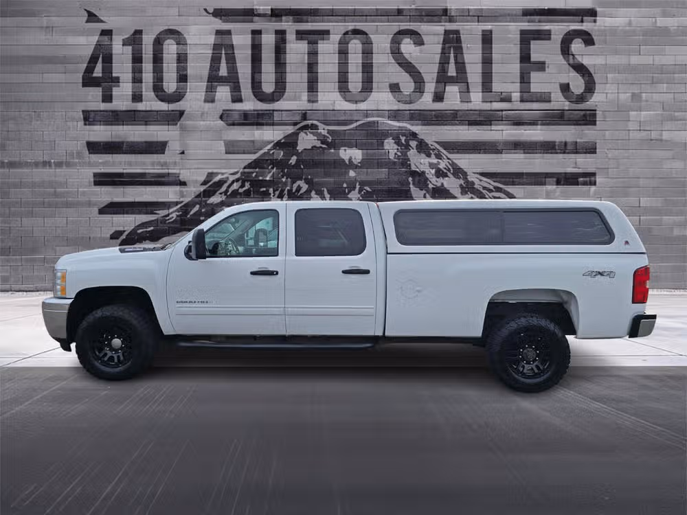 2014 Chevrolet Silverado 2500HD LT Crew Cab Image 7