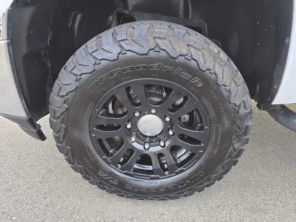 2014 Chevrolet Silverado 2500HD LT Crew Cab Image 15