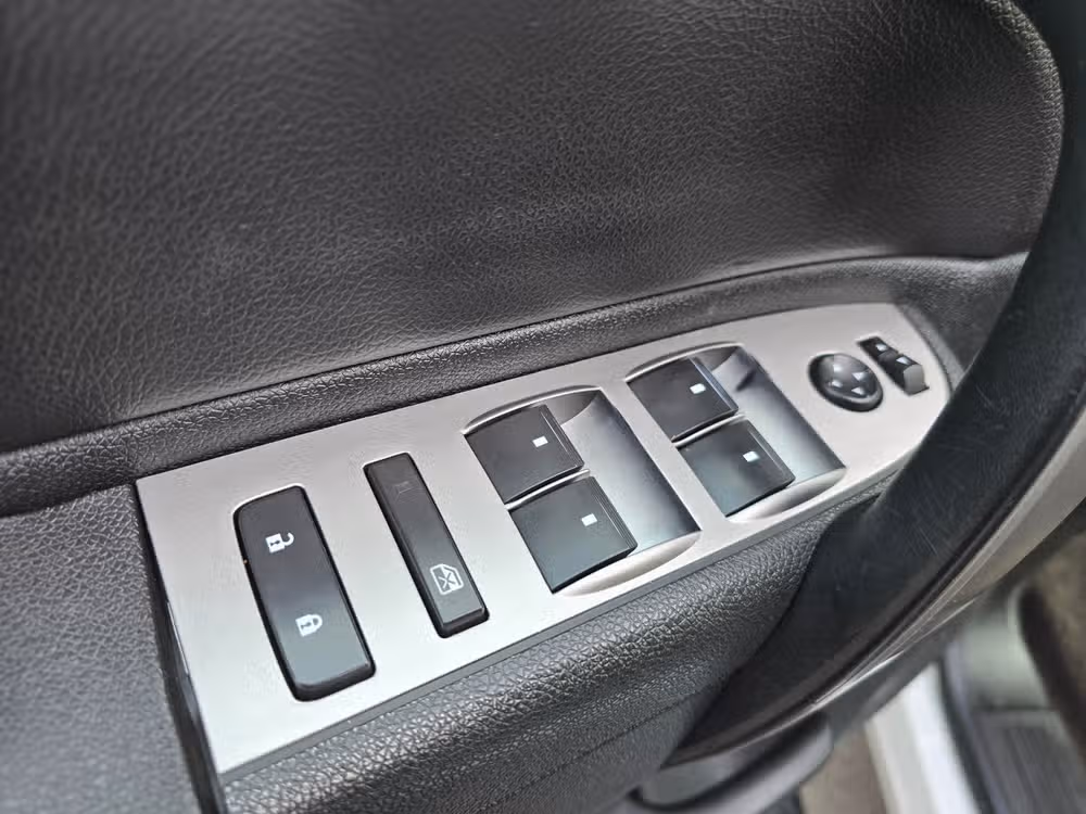 2014 Chevrolet Silverado 2500HD LT Crew Cab Image 24