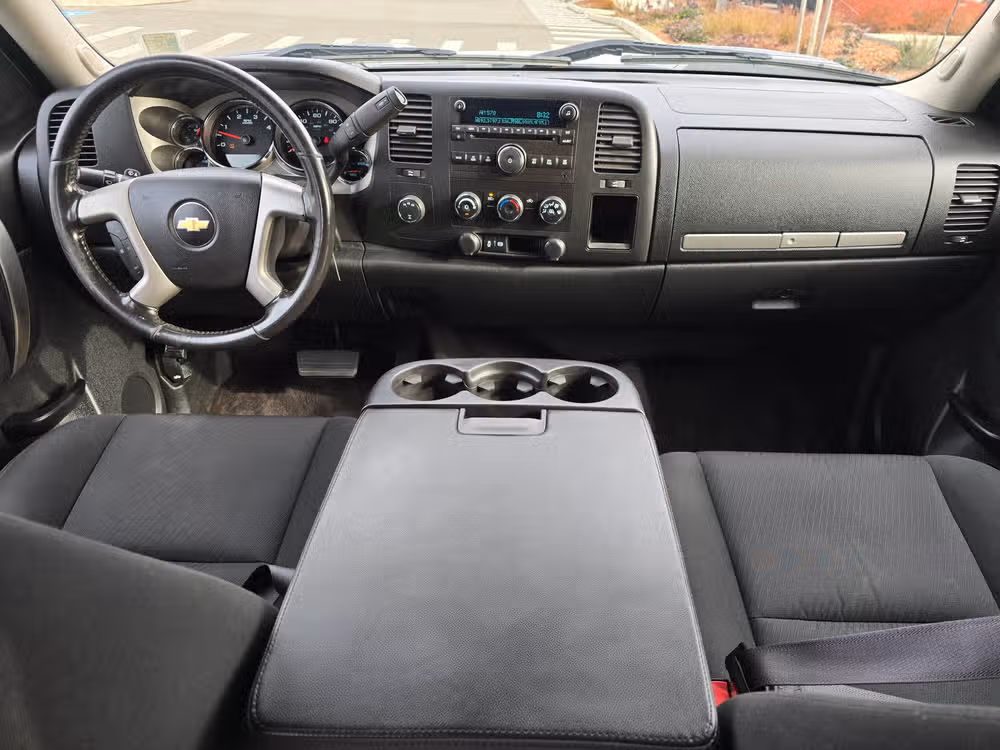 2014 Chevrolet Silverado 2500HD LT Crew Cab Image 16