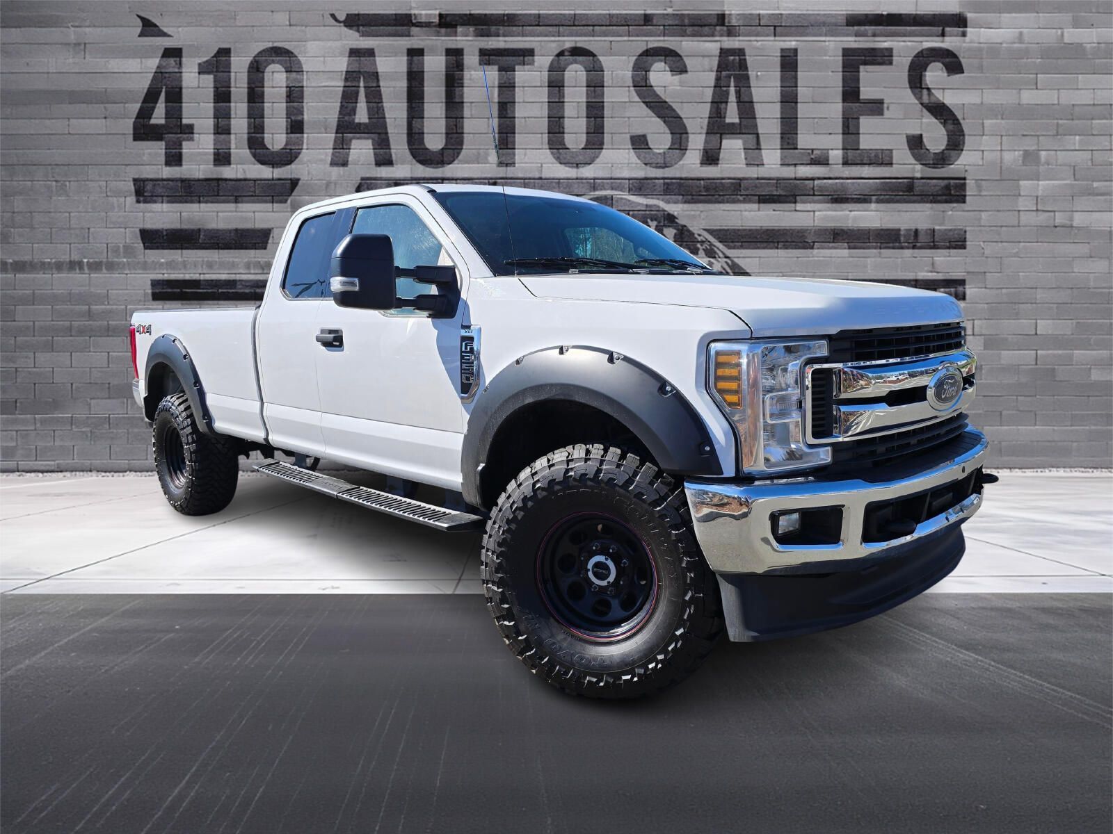 2019 Ford F-350 XLT 4x4 SuperCab 6-1/2' Box SRW's photo