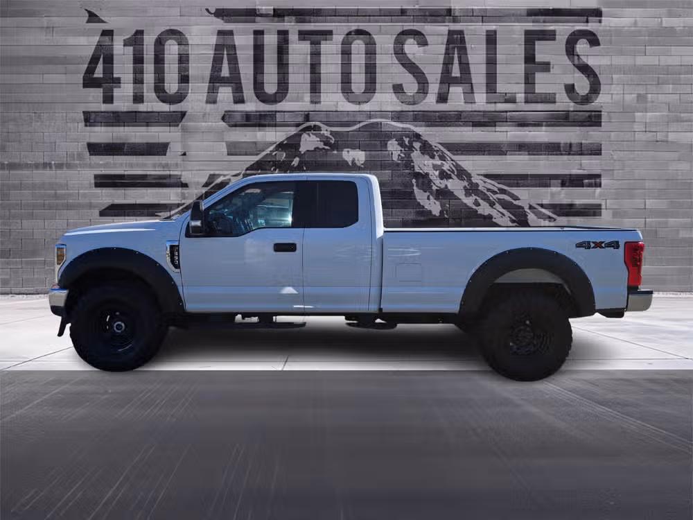 2019 Ford F-350 Super Duty XLT Image 7