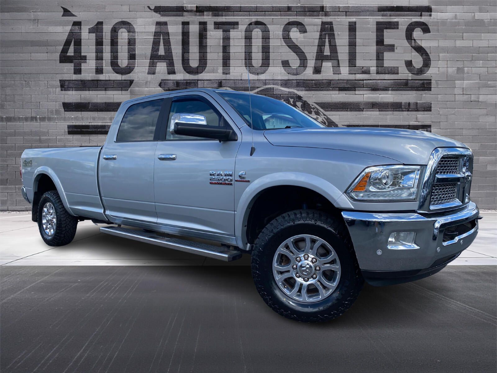2018 RAM 2500 Laramie 4X4 Crew Cab LWB's photo