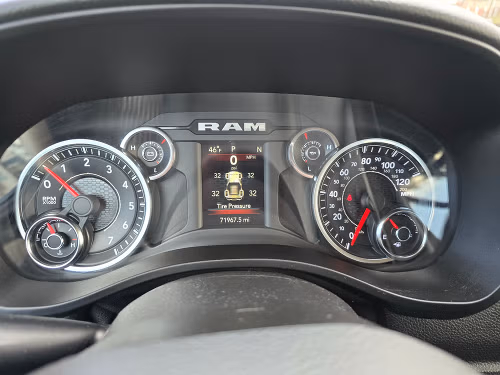 2020 Ram 1500 Big Horn Crew Cab Image 18