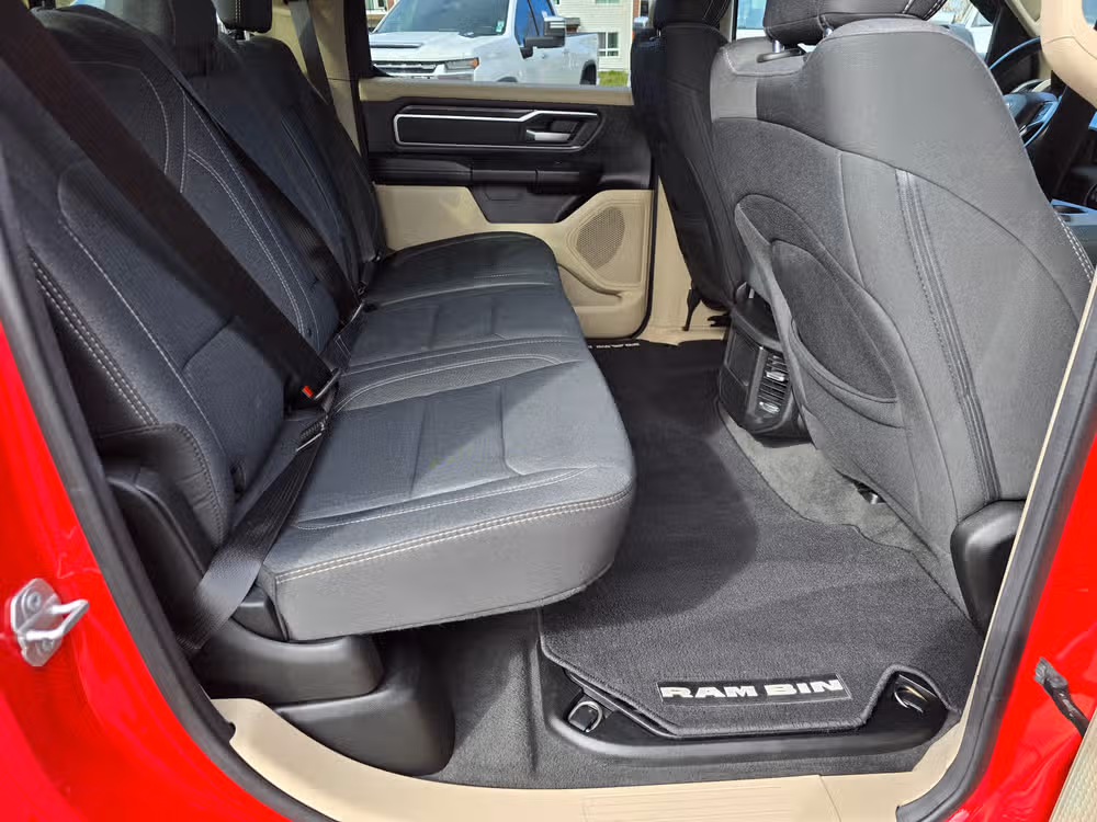 2020 Ram 1500 Big Horn Crew Cab Image 32