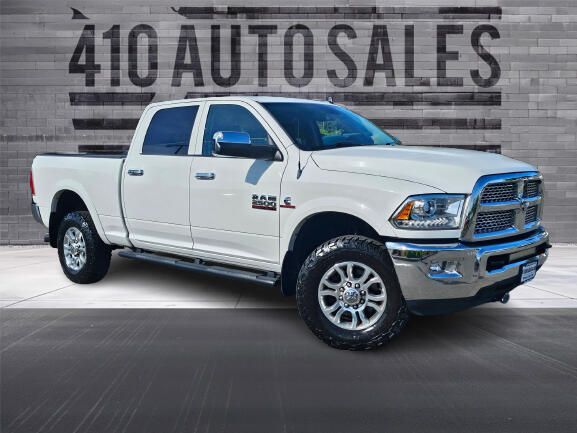 2014 RAM 2500 Laramie 4X4 Crew Cab SWB's photo