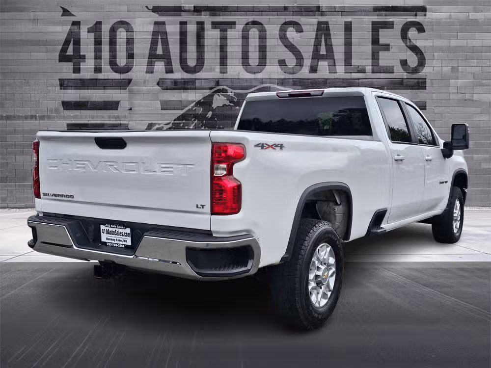 2021 Chevrolet Silverado 3500HD LT Image 3