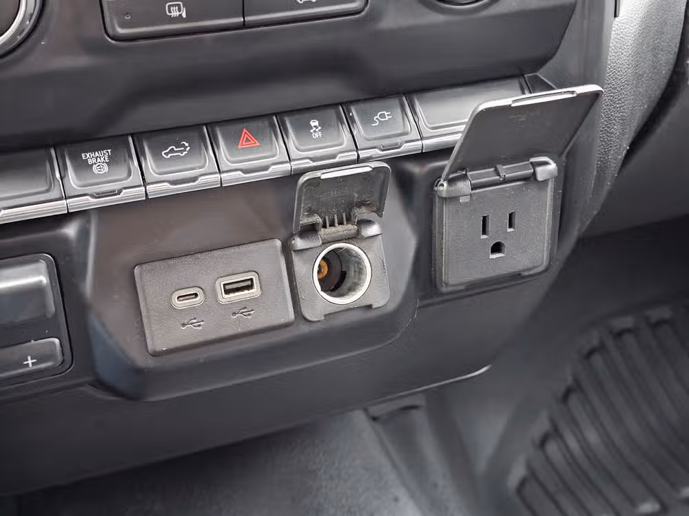 2021 Chevrolet Silverado 3500HD LT Image 18