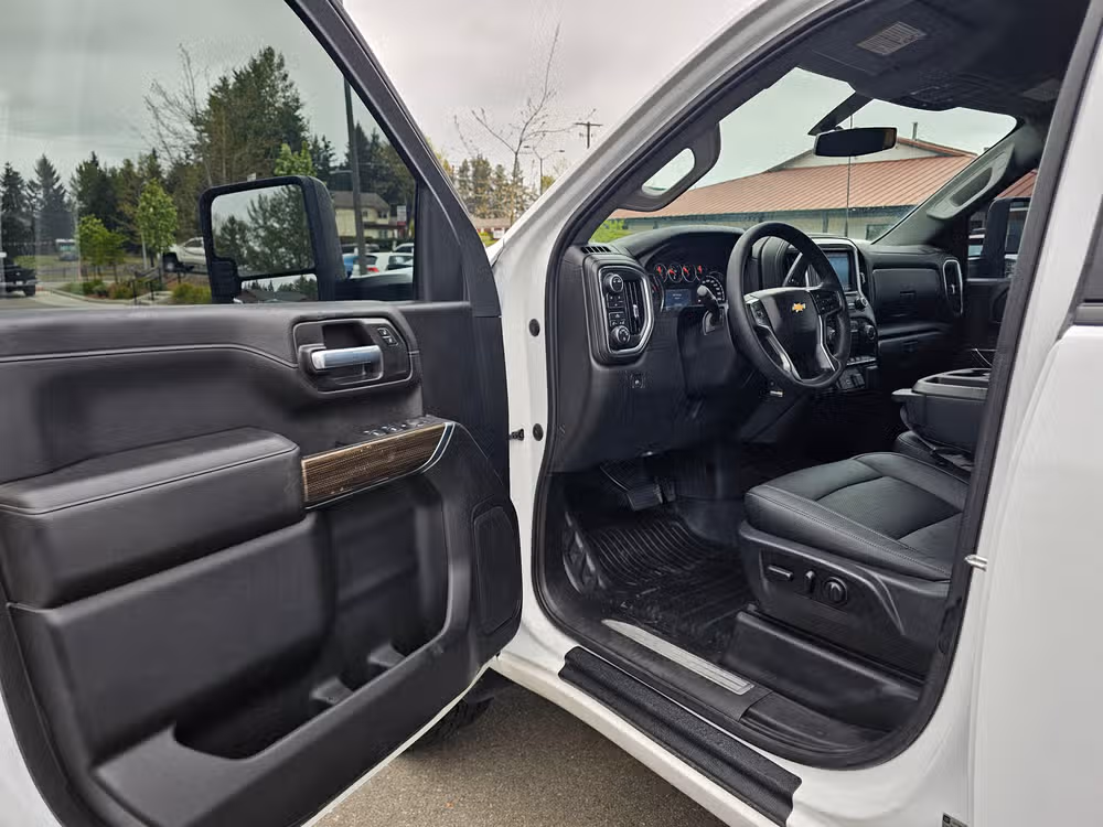 2021 Chevrolet Silverado 3500HD LT Image 24