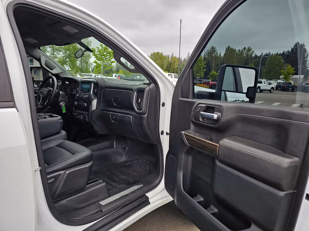 2021 Chevrolet Silverado 3500HD LT Image 30