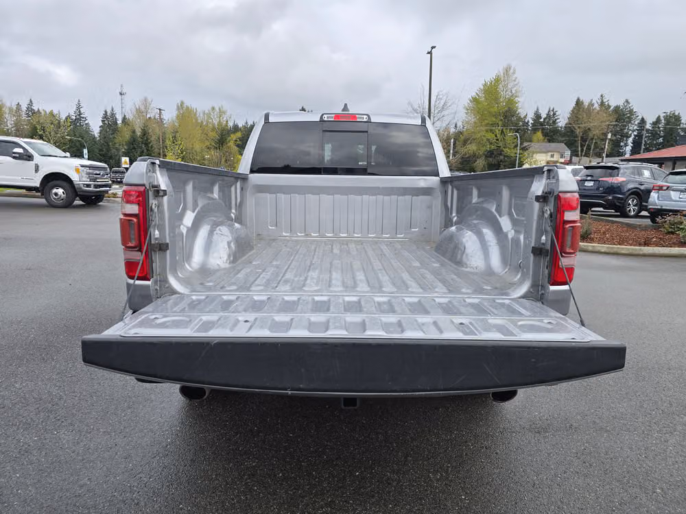 2019 Ram 1500 Laramie Image 10