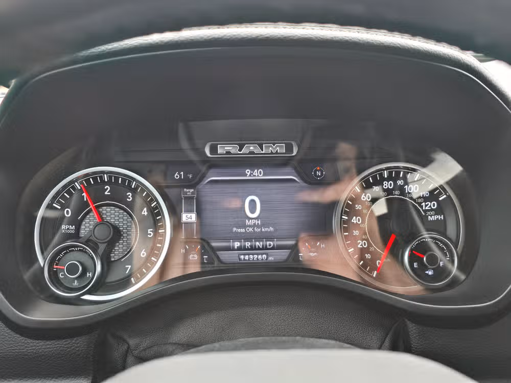 2019 Ram 1500 Laramie Image 16
