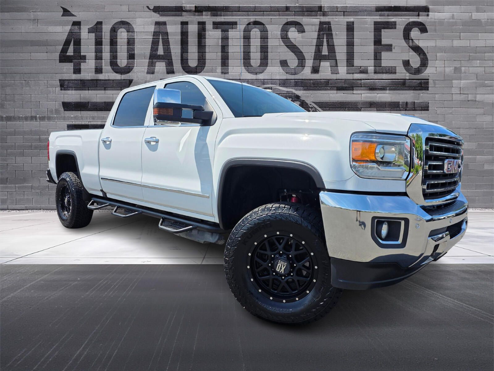 2019 GMC Sierra 4WD Crew Cab Standard Box SLT's photo
