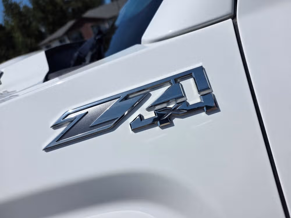 2019 GMC Sierra 2500HD SLT Image 9