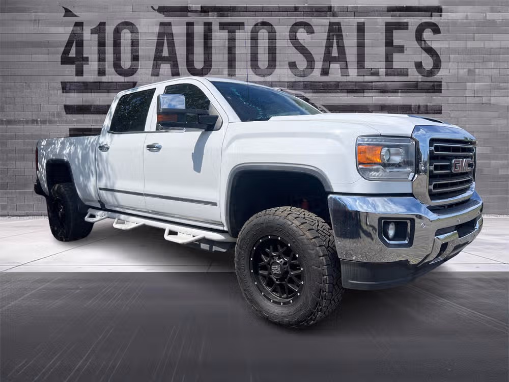 2019 GMC Sierra 4WD Crew Cab Standard Box SLT's photo