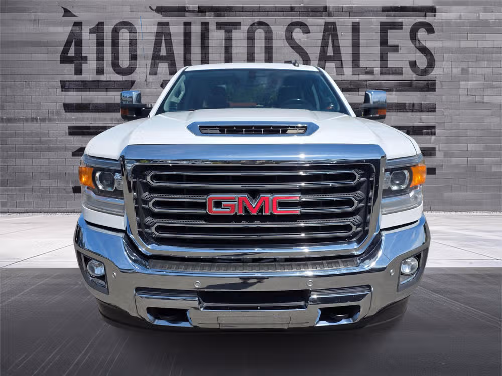 2019 GMC Sierra 2500HD SLT Image 5