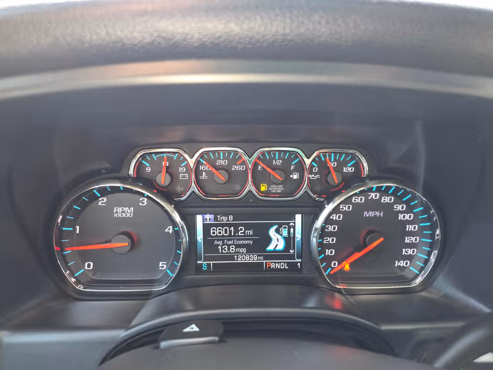2019 GMC Sierra 2500HD SLT Image 13
