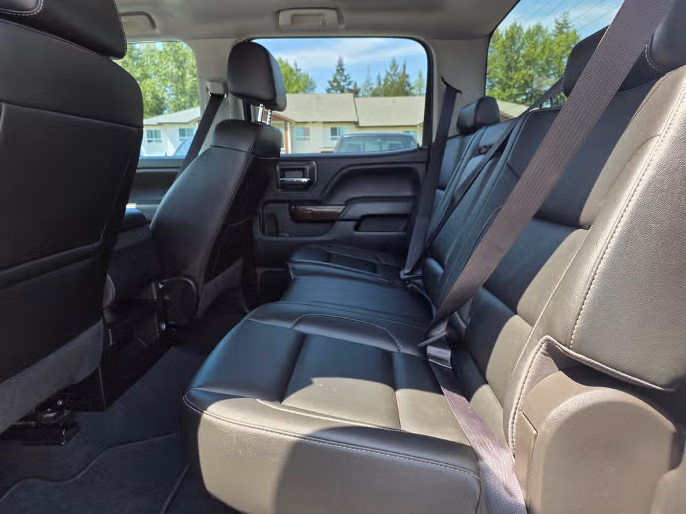 2019 GMC Sierra 2500HD SLT Image 26
