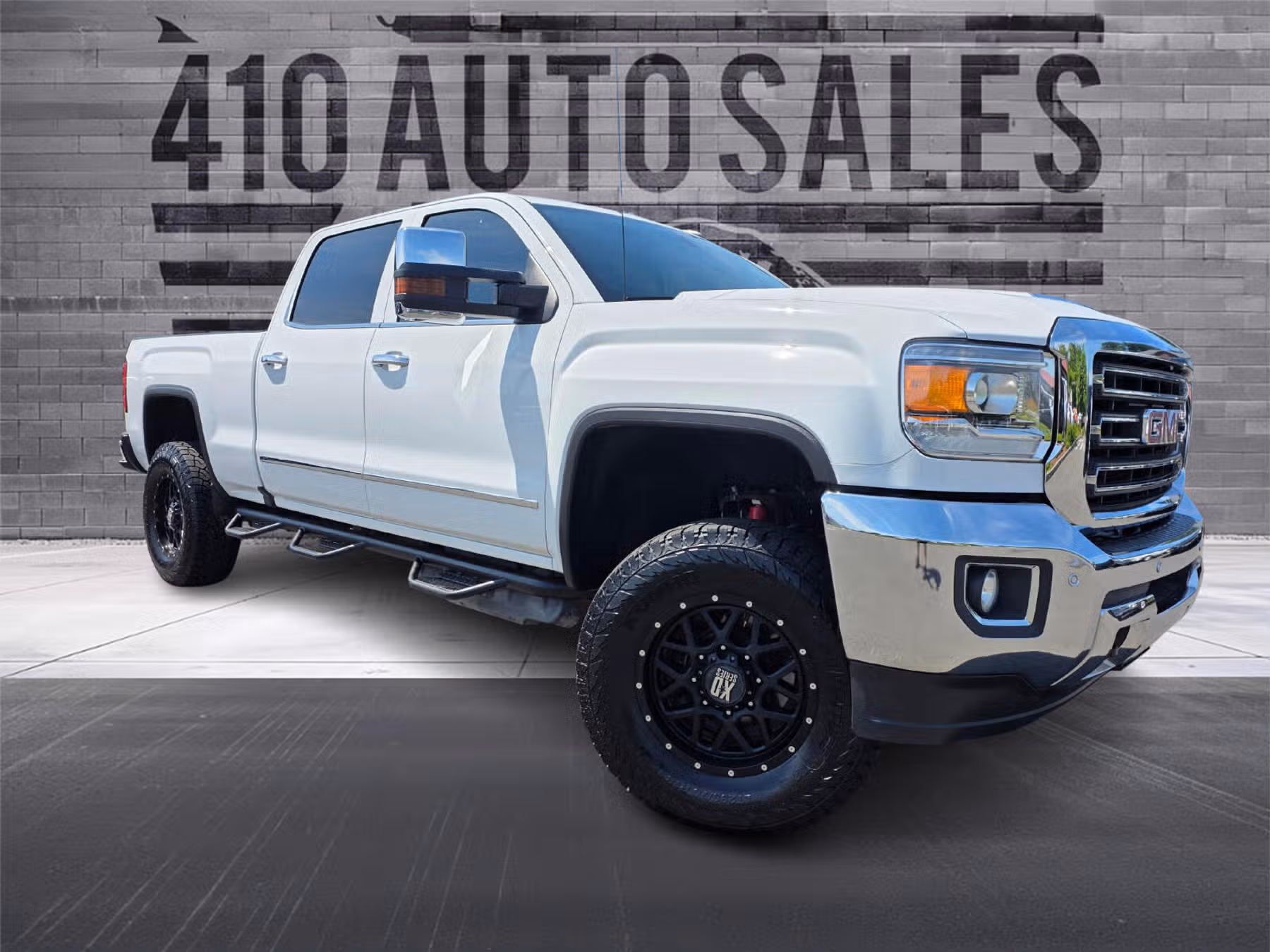 2019 GMC Sierra 2500HD SLT Image 1